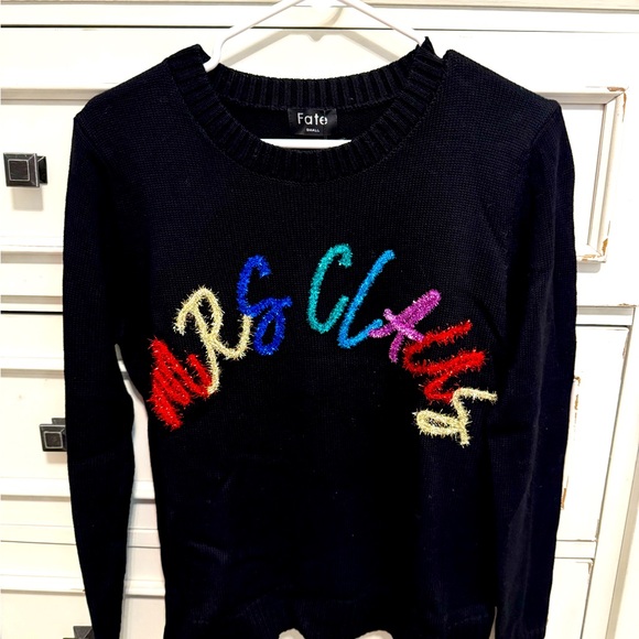 FATE Christmas sweater - Picture 1 of 2